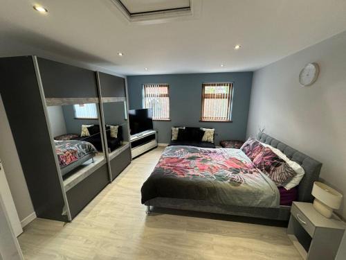 Newtownabbey House | The Cozy Retreat