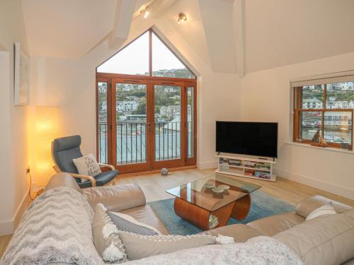 West Looe Apartment | The Creekside