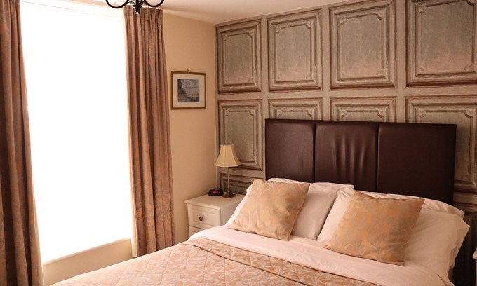 Bridgnorth Bed & Breakfast | The Croft
