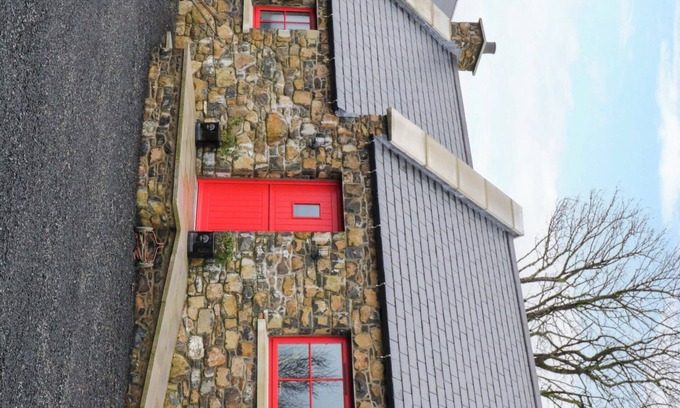Ballymena Cottage | THE CROFT, pet friendly, character holiday cottage in Cloughmills