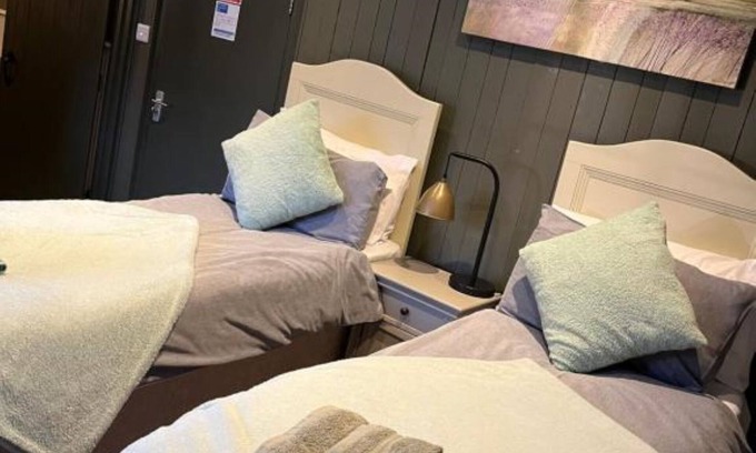 King's Lynn Bed & Breakfast | The Crown Inn