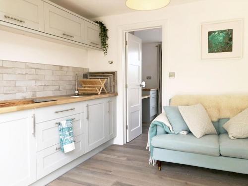 Truro House | The Cuckoo's Nest - A Romantic & Peaceful Hideaway