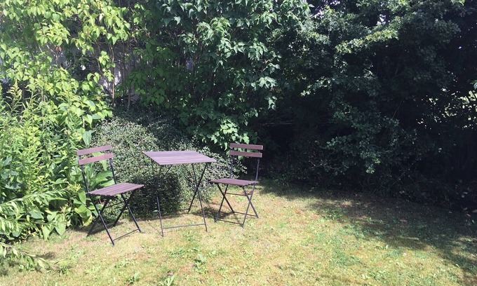 Cupar House | The Cupar House. Bright and spacious home/garden.
