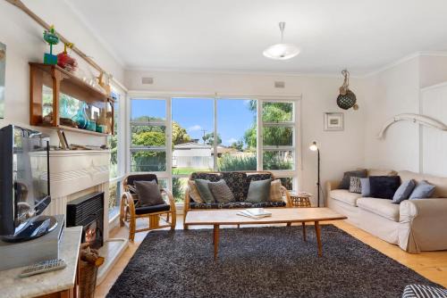 Port Elliot House | The Cutting Colman Pl Port Elliot - No Linen Included