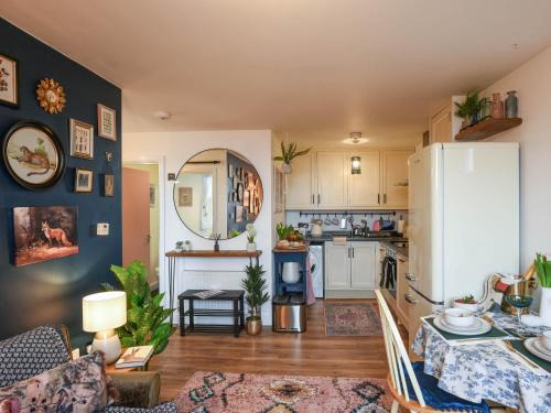 Ludwel Apartment | The Cwtch