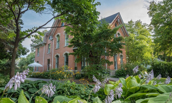 Dunkirk House | The Daisy Farm- A Victorian Manor on 79 acres w/vineyards, gardens & hot tub