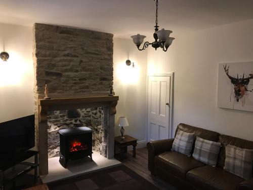 Eastgate House | The Dales