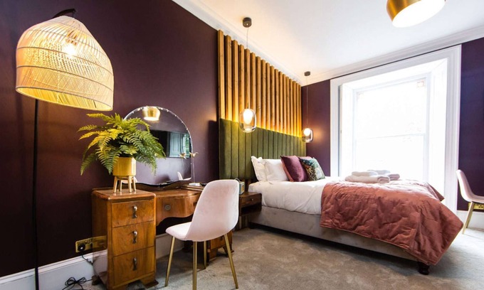 Askrigg Apartment | The Darrowby Suite at Skeldale House