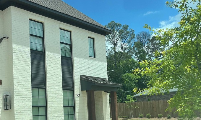 Starkville House | "The Dawg House" Townhouse~NEW