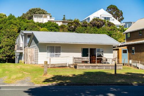 Mangawhai Heads House | The Daydreamer - Mangawhai Heads Holiday Home