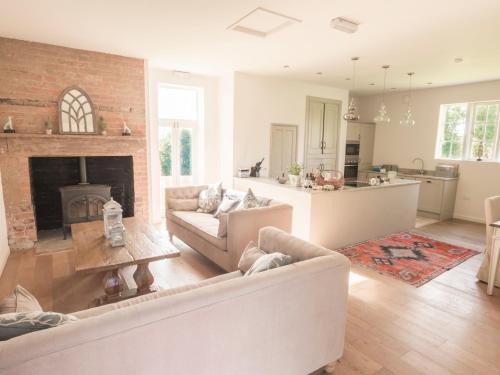 Lincoln House | The Delaval Rooms