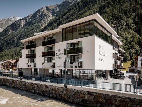 Soelden Apartment | The Deluxe by Regina