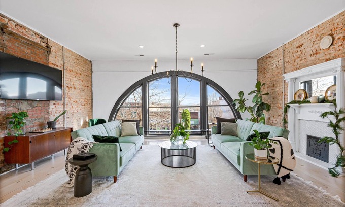 Hendersonville Apartment | The Demi-Lune. An urban space with small town charm!