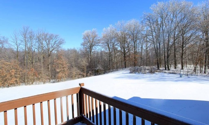 Cynthiana House | The Den at Buckskin - Entire House in Frankfort, OH