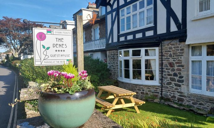 Lynton Bed & Breakfast | The Denes