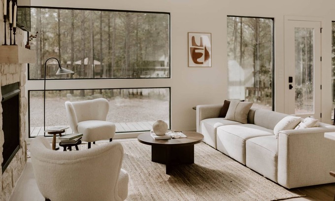 Hochatown House | The Denizen – Luxury Cabin Nestled Among the Pines