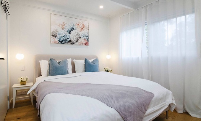 Diamond Creek House | The Diamond of Diamond Creek