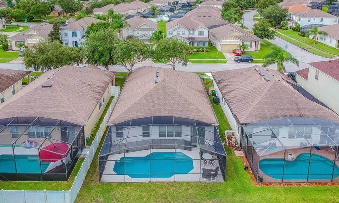 Kissimmee Villa | The Disney GAAP - Private pool with Games Room - (Over 97% Five star reviews)