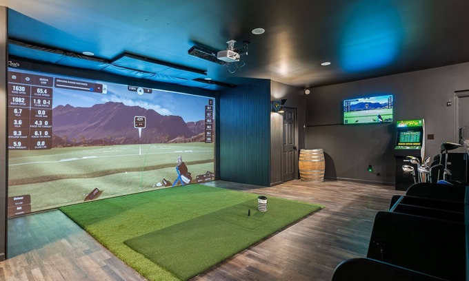 Logan House | The Distillery + Golf Simulator l Hot Tub