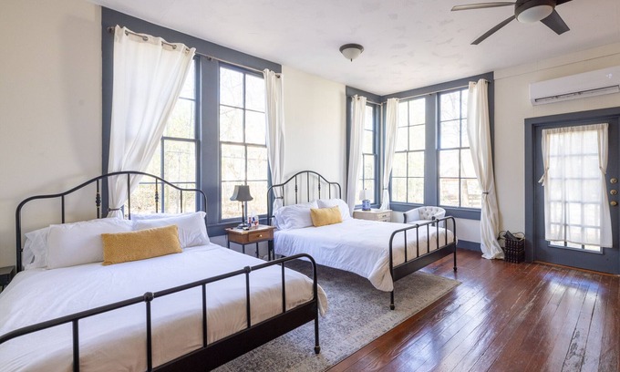 Heritage House | The Downtown Abbey