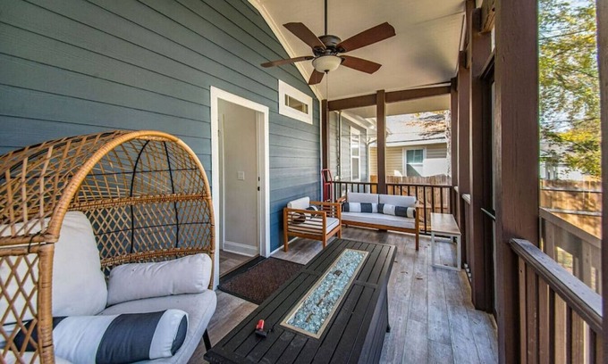 Spartanburg House | The Downtown Chalet w/Fenced Backyard