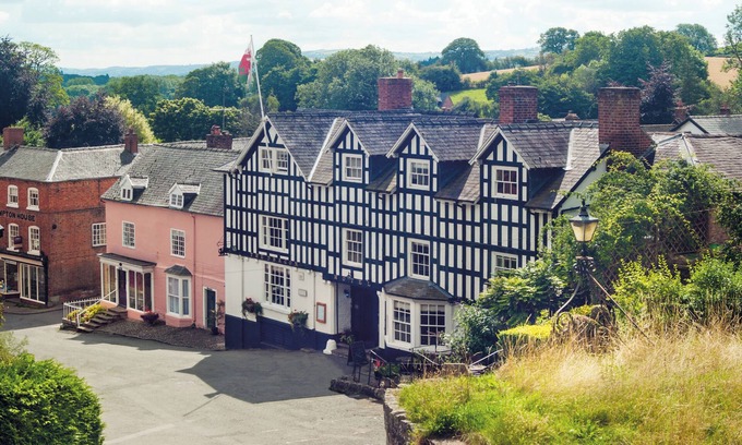 Montgomery Hotel | The Dragon Hotel