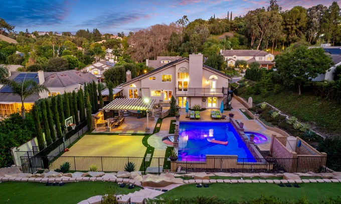 Laguna Hills House | The Dream Home|Perfect Family Getaway in Laguna CA