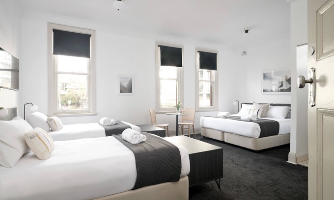 Pyrmont Bed & Breakfast | The Dunkirk Hotel