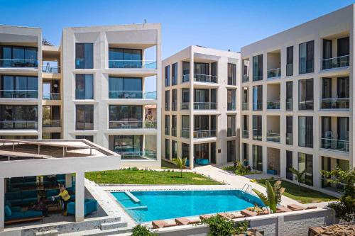 Kerr Serign Apartment | The Edge