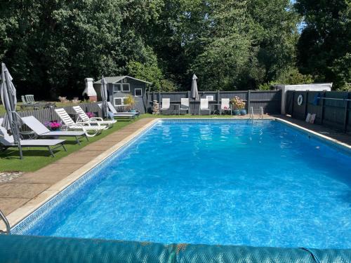Aylmerton Apartment | The Eiders
