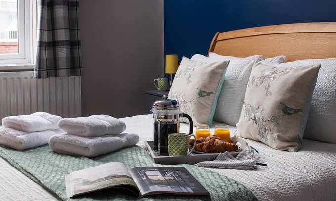 Newbiggin-by-the-Sea House | The Elderton, Newbiggin by the Sea, Northumberland. 3 minutes walk to the beach