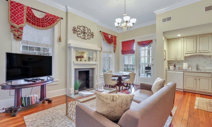 Old West Broad Neighborhood Apartment | The Elegant Madison Suite on Jones Street
