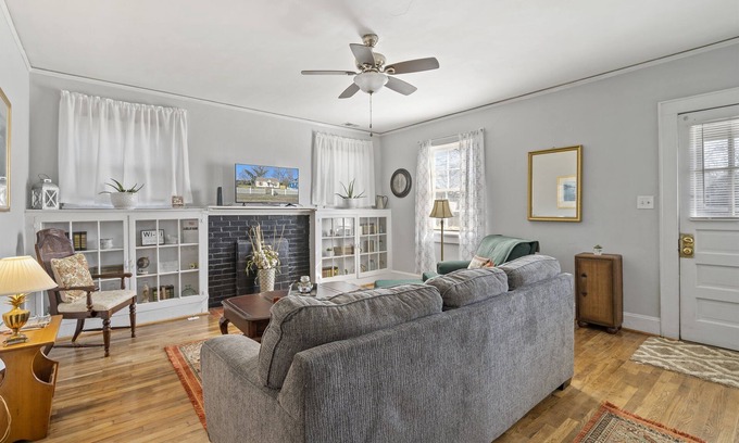 Rock Hill Cottage | The Ellis House - Just Three Blocks from Downtown Rock Hill