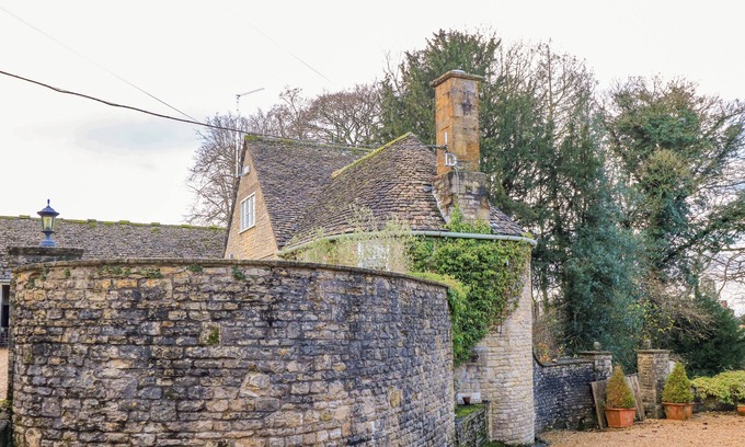 Chipping Norton Cottage | The Elm Coach House