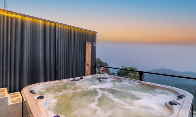 Mussoorie Hotel | The English Country House