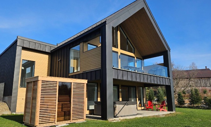 Shefford Ski Chalet | The Experience SÔ Lodge