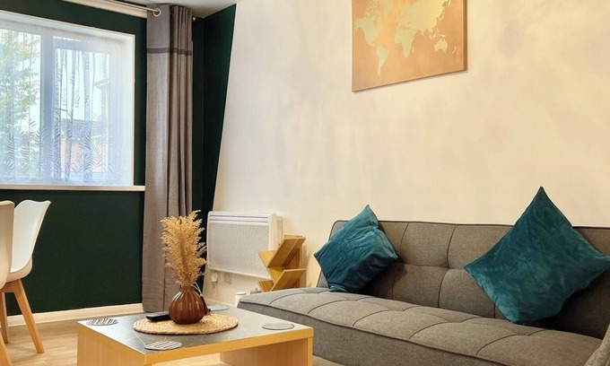 Becontree Apartment | The Express Apartment