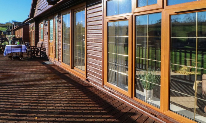 Tunstall Cabin | THE FAIRHAVEN, pet friendly in Catterick, North Yorkshire