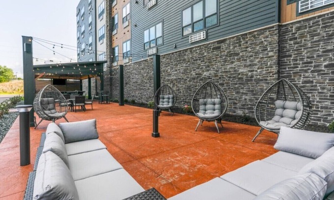 Altoona Apartment | The Fairway