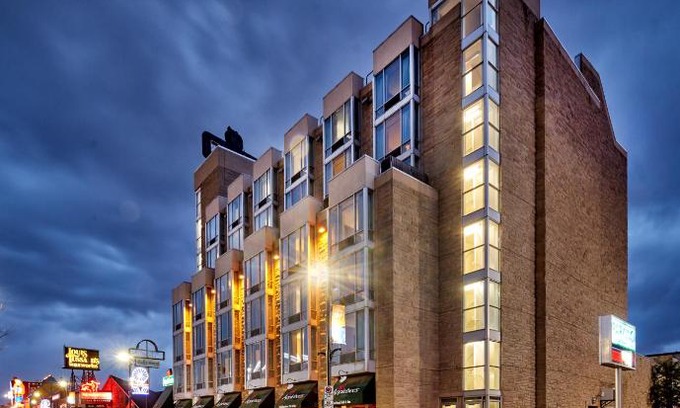 Niagara Falls Hotel | The Falls Hotel & Inn