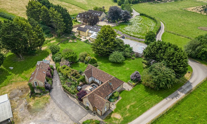 Chippenham Cottage | The Farm House @ Nables Farm