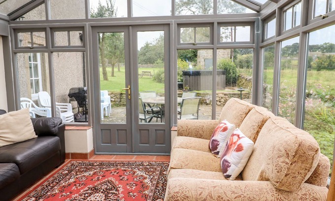 Bakewell Cottage | The Farmhouse