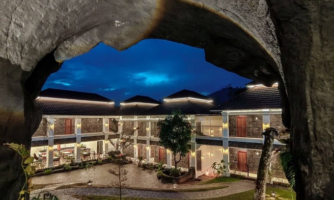 Devikolam Resort | The Feel Munnar Resort & Spa
