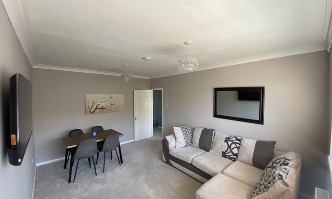 Ashburton House | The Fern Two Bedroom Escape