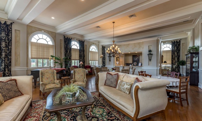 Rutherfordton Bed & Breakfast | The Firehouse Inn