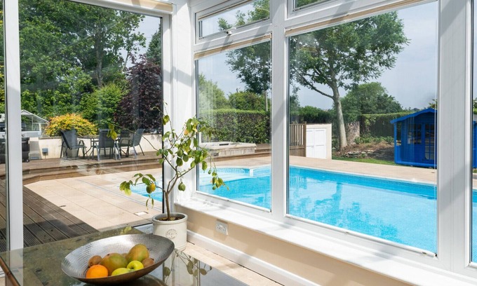 Galmpton House | The Firs - Three Bedroom House, Sleeps 6