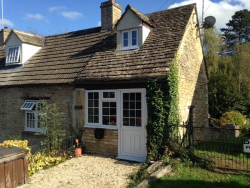 Tetbury Apartment | The Folly