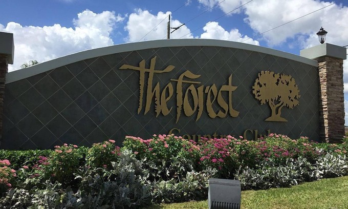 Biggar Condo | The Forest Top Floor condo with Lake and Golf Course View!
