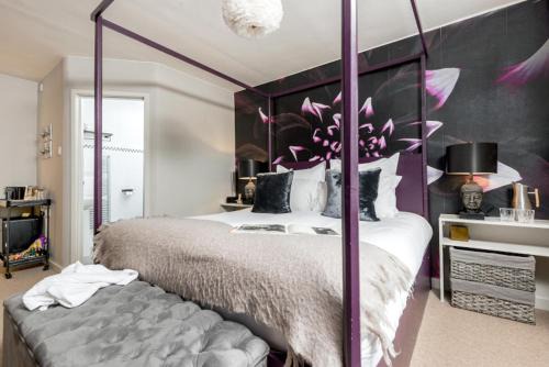 Hurley Bed & Breakfast | The Fox of Hurley