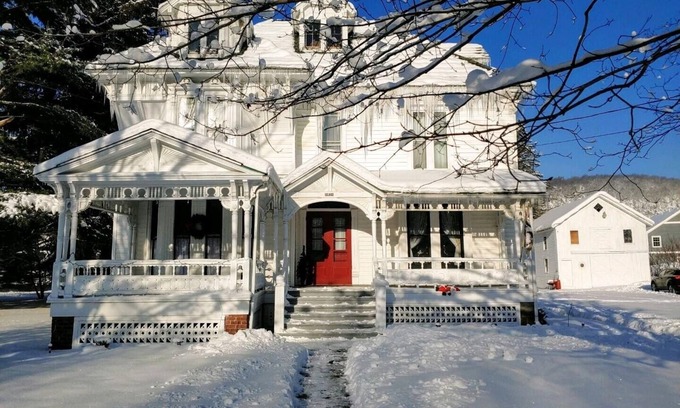 Ellicottville House | The Francis Rose House 3 Bedroom Home by Redawning